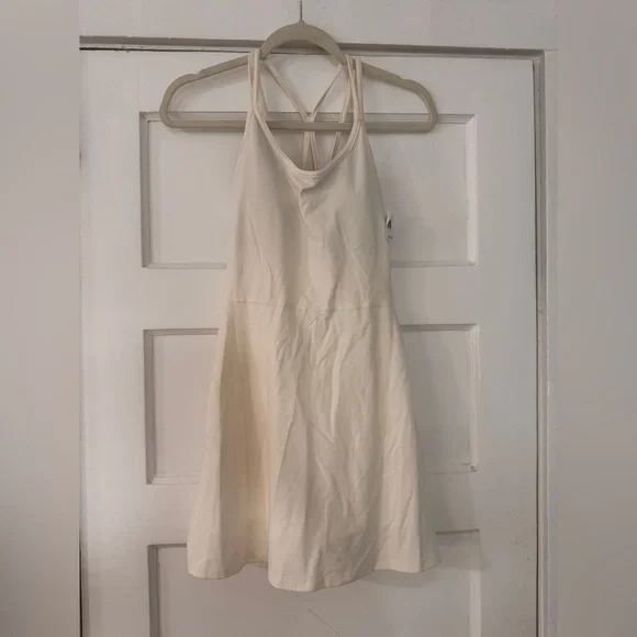 Old Navy Active Strappy Back Built-In Bra Dress | Size M | NWT - Picture 2 of 3